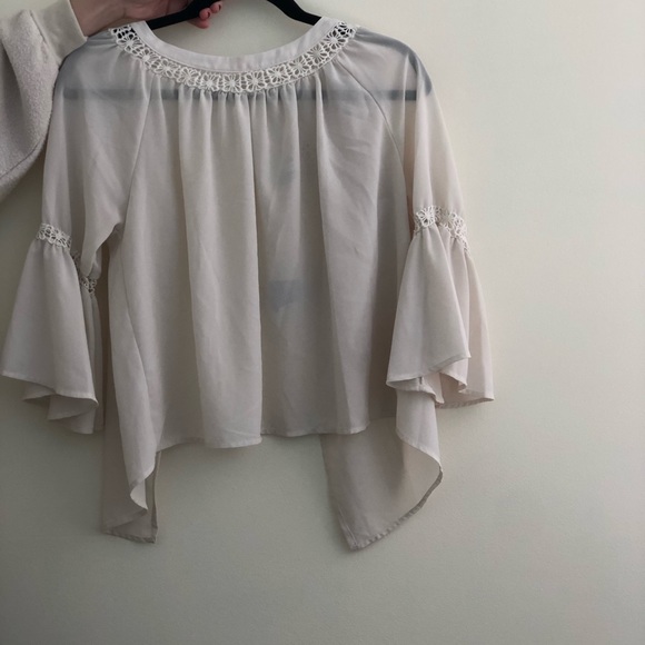 Bell sleeved boho top - Picture 1 of 3